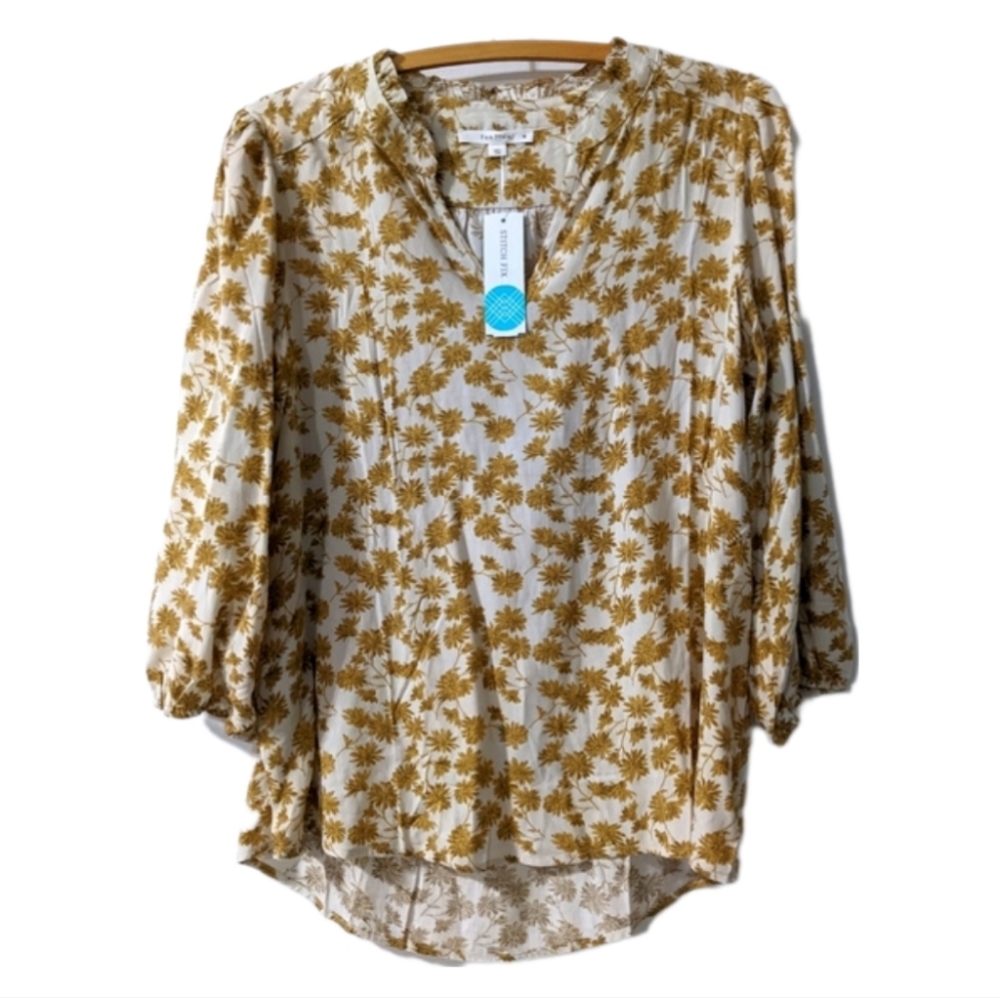 💛 NEW Stitch Fix Gold Cream Floral Blouse Size M Cottagecore